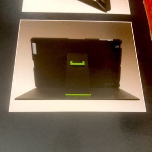 Leitz iPad/ iPad 2 Cover with Stand (Black) New Never Opened. Original Box